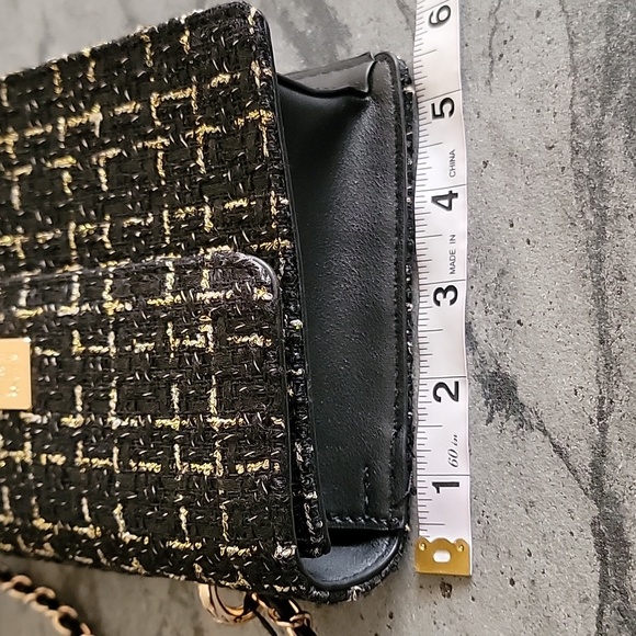 BADGLEY MISCHKA NY Tweed Shoulder Bag w/Gold Tone Chain Strap Black NWT - Picture 10 of 13